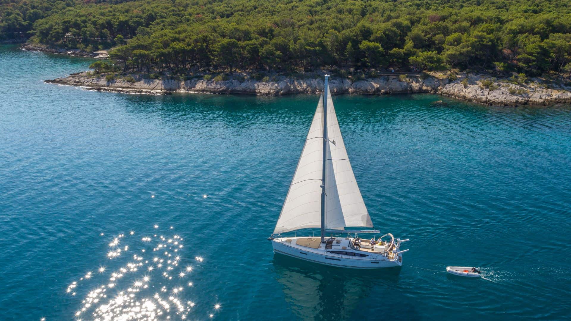 Wer sollte einen Segelurlaub in Kroatien versuchen?